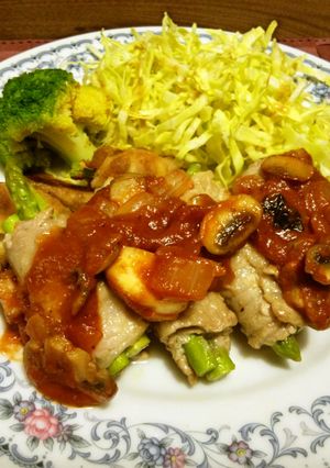 アスパラの豚バラ巻き＋トマトソース-レシピのメイン写真