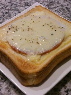 ハム☆チーズトースト-レシピのメイン写真