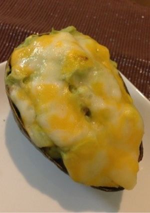 アボカドのマヨチーズ焼き-レシピのメイン写真