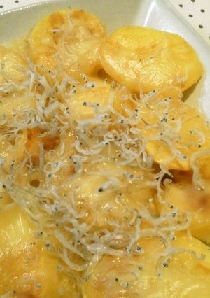 簡単☆じゃがいものちりめんチーズ焼き-レシピのメイン写真
