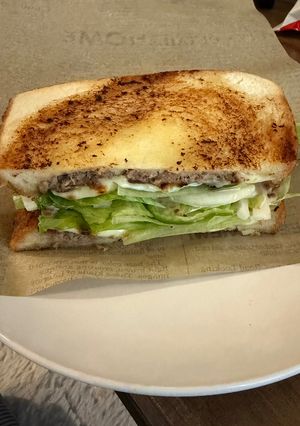 絶品！143：ジューシーハンバーグホットサンド-レシピのメイン写真