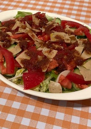 シェアする梅肉ドレッシングサラダ-レシピのメイン写真