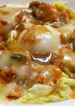 5分で簡単!キャベツにキムチと温玉のせ-レシピのメイン写真