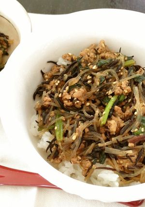 ほうれん草★豚肉★ひじき★栄養バランス丼-レシピのメイン写真
