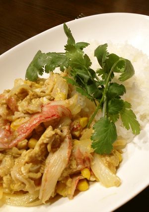 タイ料理風☆カニかまのパッポンカリー-レシピのメイン写真