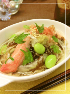 かにかまと玉葱のもずく酢和え-レシピのメイン写真