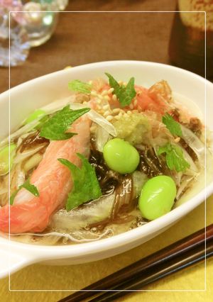 かにかまと玉葱のもずく酢和え-レシピのメイン写真