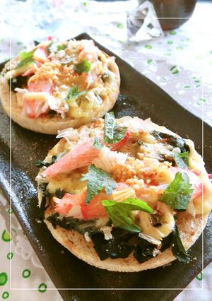 かにかま＆わかめのトースト　ごま風味-レシピのメイン写真