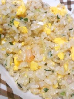 餃子の残り!うまいえびチャーハン-レシピのメイン写真