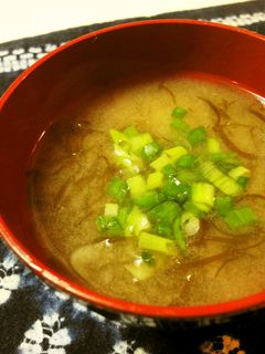 簡単☆もずくの味噌汁-レシピのメイン写真