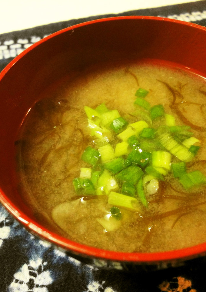 簡単☆もずくの味噌汁-レシピのメイン写真