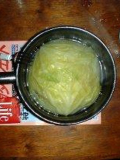 まるごとキャベツのお手軽スープ-レシピのメイン写真