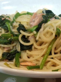 サーモンとほうれん草のクリームパスタ-レシピのメイン写真