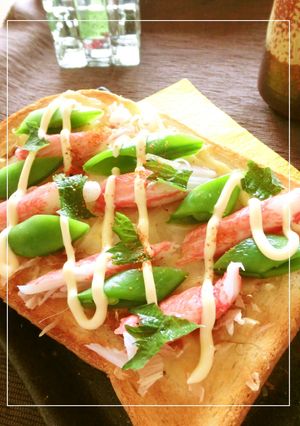 かにかまとスナップエンドウの和トースト-レシピのメイン写真