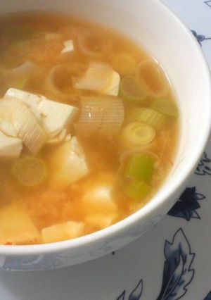 HOT!豆板醤で豆腐とねぎのスープ-レシピのメイン写真