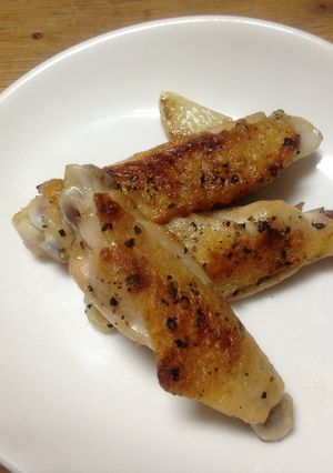 フライパンでお手軽な鶏スペアリブ塩焼き-レシピのメイン写真