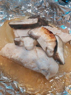 鶏肉きのこ玉ねぎの塩麹バター包み焼き-レシピのメイン写真