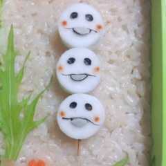 รูปของ お弁当に☆んふ♪んふ♪白なめこ団子