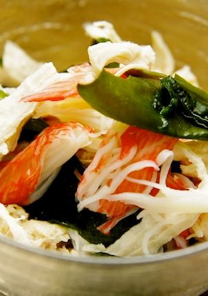 鶏胸肉とわかめでヘルシーサラダ-レシピのメイン写真