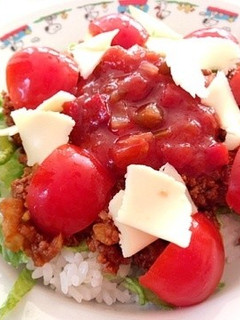 沖縄料理を簡単に!タコライス♪-レシピのメイン写真