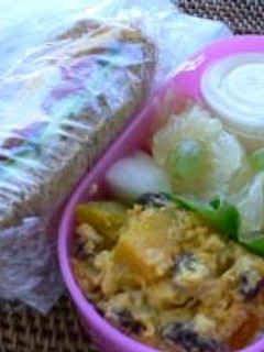 サンドイッチとサラダのお弁当-レシピのメイン写真