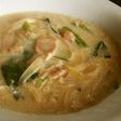 お昼はパン食チャチャッとシチュー♪