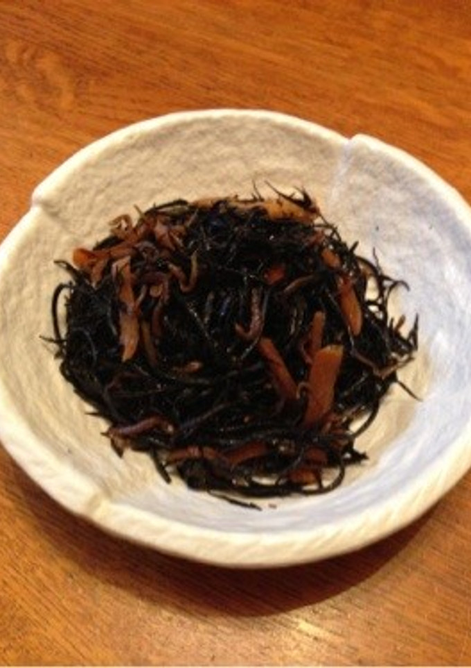 究極ストウブの鍋で作る簡単ヒジキの煮物-レシピのメイン写真