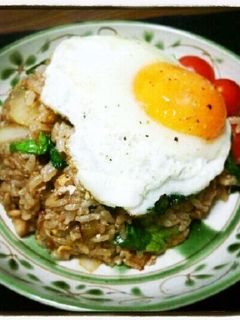 辛くないタイ炒飯☆カオパットガイサイカイ by 黒スグリ