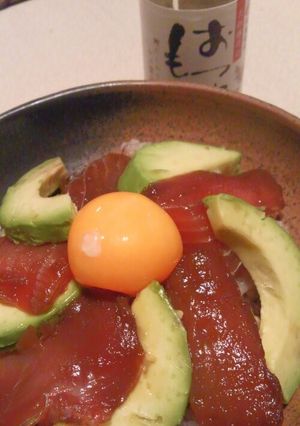 『アボカドまぐろ丼』-レシピのメイン写真