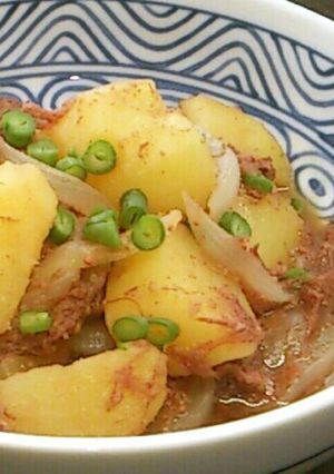 コンビーフの缶詰で肉じゃが？★コンじゃが-レシピのメイン写真