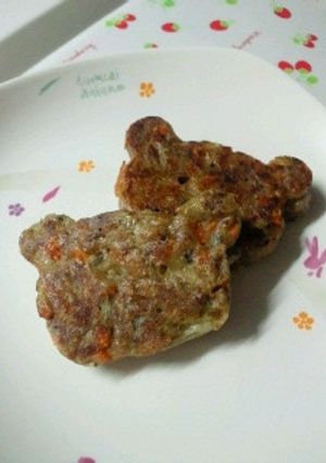 幼児：さんま缶で簡単ふんわり魚ハンバーグ-レシピのメイン写真