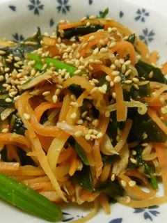 にんじんとわかめのシーチキン炒め-レシピのメイン写真
