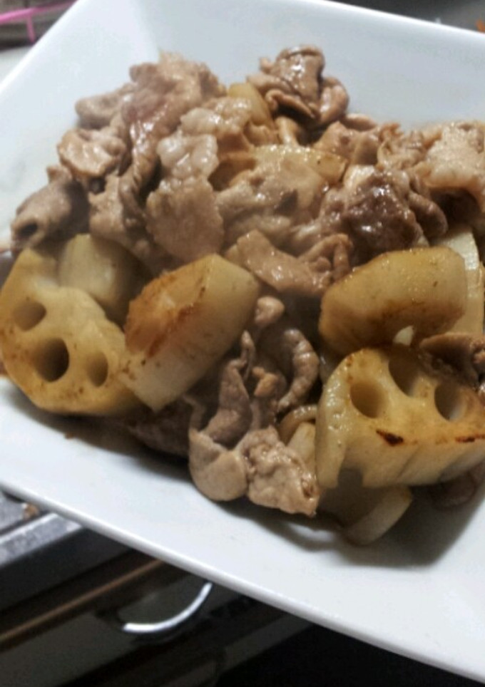 簡単！豚肉れんこん炒め-レシピのメイン写真