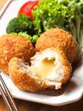 とろ～りチーズの里芋コロッケ