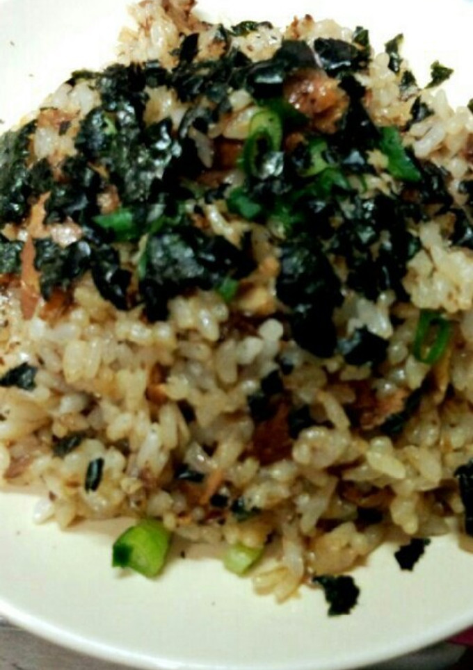 さんまの蒲焼缶詰で混ぜご飯☆彡-レシピのメイン写真