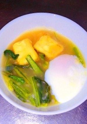 揚げ出し豆腐小松菜絶品醤油麹餡温泉卵のせ-レシピのメイン写真