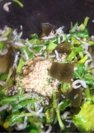 おでんで使った昆布でリメイク胡麻油炒め-レシピのメイン写真