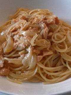 ☆鮭とタマネギのクリームパスタ☆-レシピのメイン写真