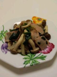 万能☆キノコのペペロンチーノ風炒め-レシピのメイン写真