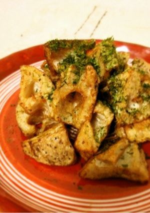 切って揚げるだけ！蓮根の素揚げ-レシピのメイン写真