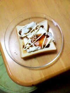 目玉焼きトースト。-レシピのメイン写真