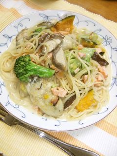 牡蠣とサーモンときのこのクリームパスタ♡-レシピのメイン写真