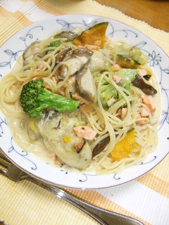 牡蠣とサーモンときのこのクリームパスタ♡-レシピのメイン写真