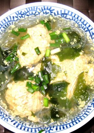 簡単！　肉団子と春雨のスープ-レシピのメイン写真