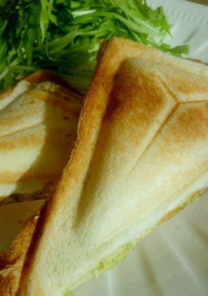 キャベツが美味しいシンプルホットサンド-レシピのメイン写真