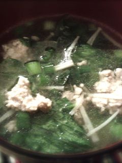 豚ひき肉とレタスのしょうがスープ-レシピのメイン写真