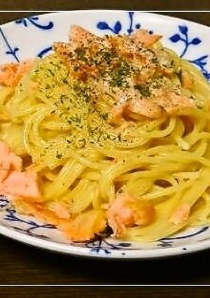 和えるだけ❀塩鮭の蜂蜜レモンバターパスタ-レシピのメイン写真