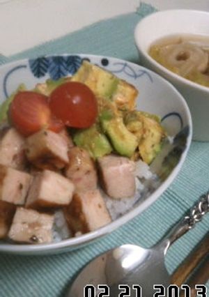 アボカド＆ハーブマリネハム丼-レシピのメイン写真
