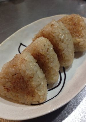 BBQで大活躍！ピリ辛焼きおにぎり-レシピのメイン写真