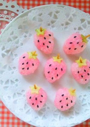 ひな祭り＊簡単♪いちご☆おにぎり-レシピのメイン写真